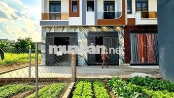 NHÀ MỚI HOÀN THIỆN, HẠ GIÁ, GẦN LÀNG ĐẠI HỌC, GẦN METRO SUỐI TIÊN,