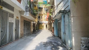 Nhà đẹp phân lô ô tô Tôn Đức Thắng Dt 48m2, 5t, mt 3.8, ở luôn.