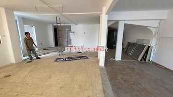 Mặt Tiền 300m2 Sàn văn phòng Nguyễn văn Đậu có chổ đậu xe máy- xe hơi