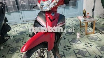 Yamaha Sirius màu đỏ đen