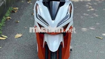 Honda Vario 150 Trắng Cam, siêu đẹp biển thành phố