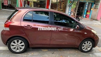 Toyota Yaris 2009 195000 km màu nâu