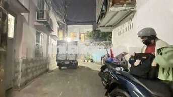 NHÀ NGUYÊN CĂN, TRẦN QUANG DIỆU, TỔNG DIỆN TÍCH 20M2