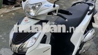 Honda Vision 17000 km trắng đen
