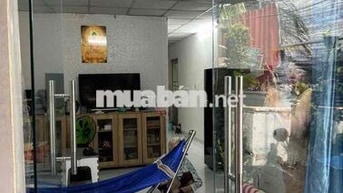 3tr nhà nguyên căn quốc lộ 50 4x9m2 . điện nước nhà nước