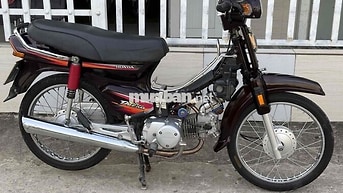 Honda Super Dream màu Nho
