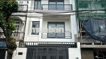 nhà mới đẹp 5 x 20 có 4pn 5wc mặt tiền đường 10 mét