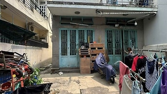 Bán Nhà Diện Tích Khủng Tại Nguyễn Khoái Quận 4. (250m2)