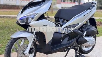 Honda Air Blade 2019 màu Bạc Poscher