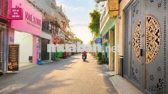 MẶT TIỀN KINH DOANH CHDV 5 TẦNG HẺM XE HƠI 8M THÔNG HUỲNH VĂN BÁNH