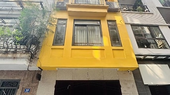 Cần bán nhà ngõ 27 Phố Huỳnh Thúc Kháng