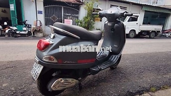 Piaggio Vespa LX 125 3V i.e. 2013 xám siêu cọp 