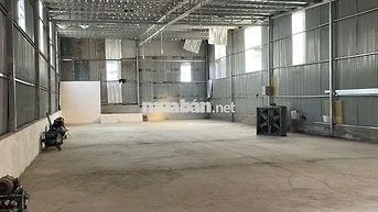 Cho thuê Kho 300m2, lê Thị Út HXT, giá 10tr