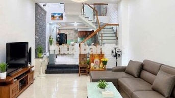 CHO THUÊ NHÀ NGUYÊN CĂN MT ĐẸP HÒA XUÂN