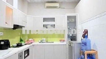 Bán nhà đường Học Lạc mặt tiền rộng đang kinh doanh giá 8.000.000.000