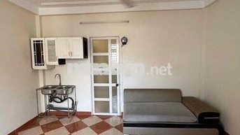 CHO THUÊ PHÒNG TRỌ TẦNG 4 BẰNG LIỆT DT25m2 VSC Giá 2,7TR (TL)