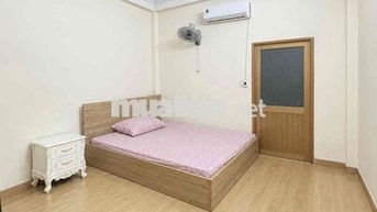 CHÍNH CHỦ CHO THUÊ PHÒNG GẦN HUIT CÓ NỘI THẤT