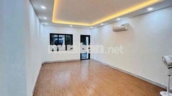 CHO THUÊ NHÀ : Trần Phú, Phường 7, Quận 5.