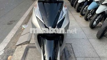 HONDA LEAD 2016 BẠC ĐEN ĐÃ SỬ DỤNG