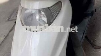 Honda Space 100 2005 màu trắng