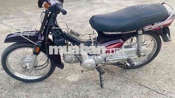 Honda Super Dream màu Tím