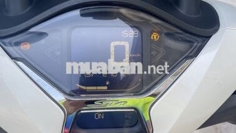 Honda SH 150i màu Trắng