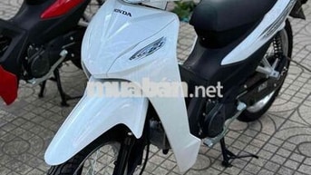 Honda Wave Alpha 110cc màu trắng