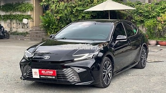 Toyota Camry 2025 2.5HEVbản MID, đẹp, lướt