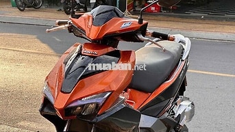 🎾💕 Honda Air Blade 2016 cam đen , 1 chủ kí giấy