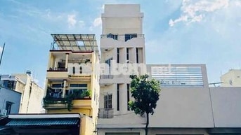 CHO THUÊ NHÀ MẶT TIỀN QUANG TRUNG GV NGAY NGÃ TƯ