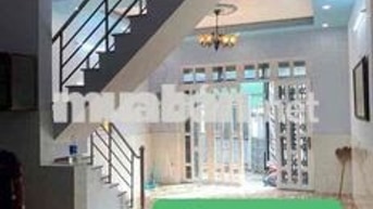 nhà 1 lầu 2pn2wc đ xe hơi gần chợ hiệp bình