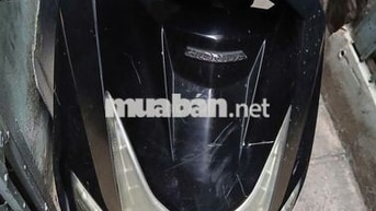 Xe mạnh vút, êm, Honda Air Blade màu Đen