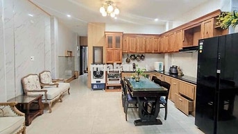 273 ✨ 🏡 CHO THUÊ NHÀ 2 TẦNG MẶT TIỀN ĐƯỜNG TRẦN KHÁT CHÂN