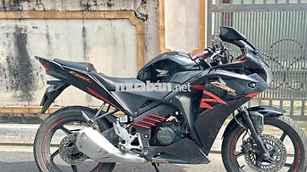 Honda CBR 150 2012 đen đỏ chính chủ