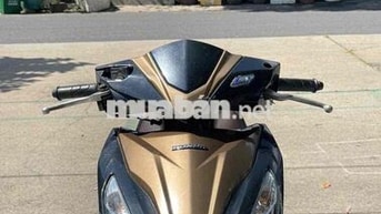Honda Air Blade 2013 125cc Vàng đen mới 90 %