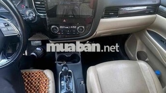Mitsubishi Outlander 7 chỗ 2.4 bản full nhập Nhật