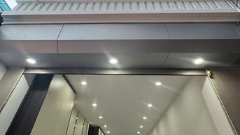  Hiếm, 6 tỷ xíu Nhà Long Biên, Gần 40M x 5 Tầng Thang Máy,  Ngõ Nông.
