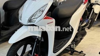 Honda Vision 2020 màu trắng