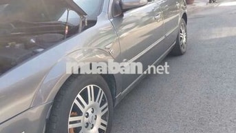 Ford Mondeo V6 5 chỗ Xám Tự động