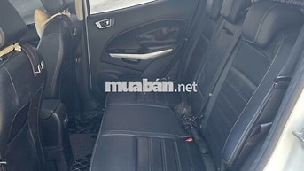Ford EcoSport 5 chỗ màu Trắng