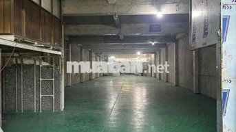 Chủ gửi cho thuê nhà xưởng xd trệt lầu 700m² , có thang máy
