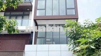 Toà Nhà Vườn Lài 5x20 hầm trệt 4 lầu thang máy trống suốt cho thuê