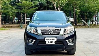 Nissan Navara 2019 EL Đen 5 chỗ