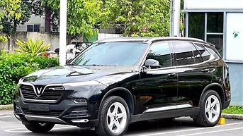 VinFast Lux SA 2022 Plus 5v3 km Đen