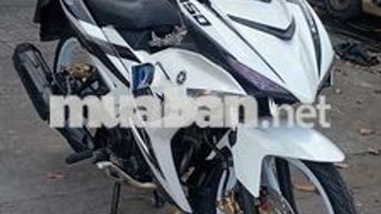 Yamaha Exciter 150 trắng đen