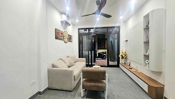 Cần Bán nhà Bạch Mai, 50m2, 4 ngủ, ô tô, full nội thất, ở ngay, sổ đỏ