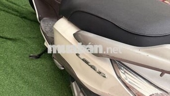 Cần bán xe lead