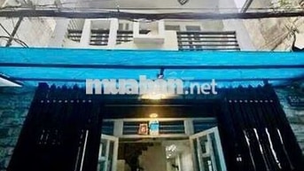 nhà nc mới đệp 4,5x10 tr 2 lầu sth 4pn nguyễn đình chiểu Q3
