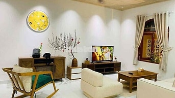 Cho thuê nhà đẹp sân vườn khu Mỹ An, Thoáng mát