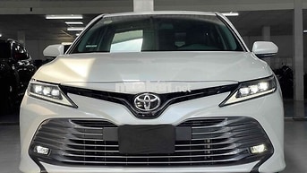Toyota Camry 2021 - Lướt 15.000 Km - Full đồ chơi